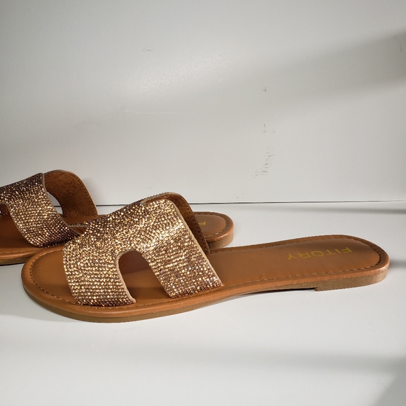 Fitory Flat Sandals - Picture 4 of 6